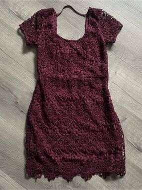 Hollister Burgundy Lace Mini Dress size xs
